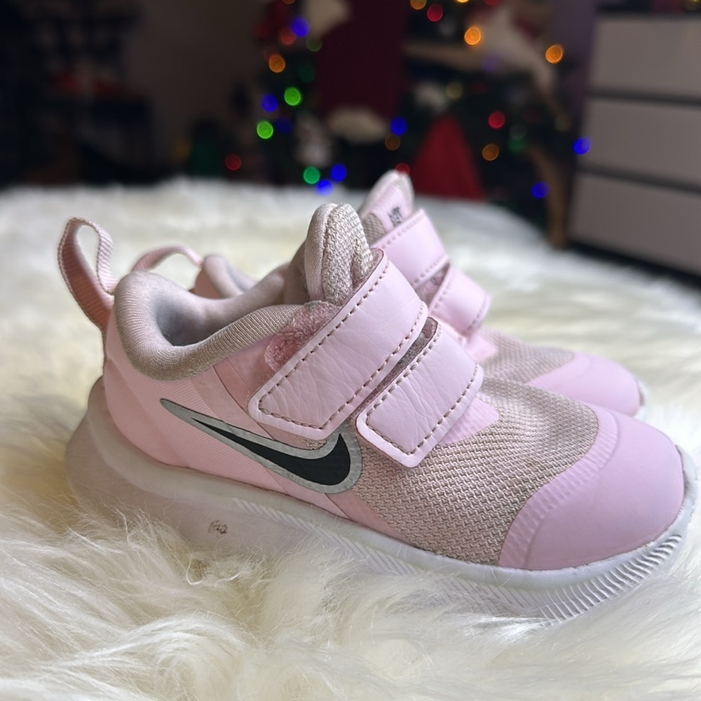 Nike StarRunner just do it Baby Girls Shoes Size 5C Color: Pink/Black/White - Picture 2 of 10